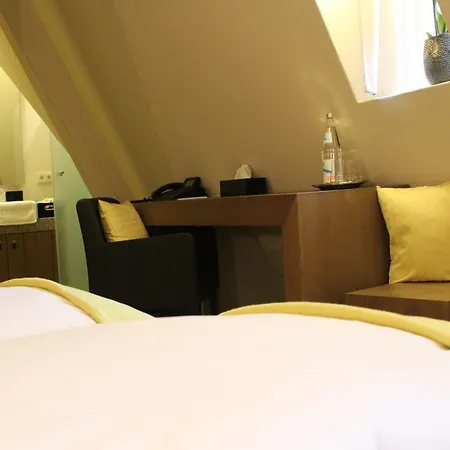 Отель Hotelburg Falkenberg Falkenberg (Tirschenreuth)